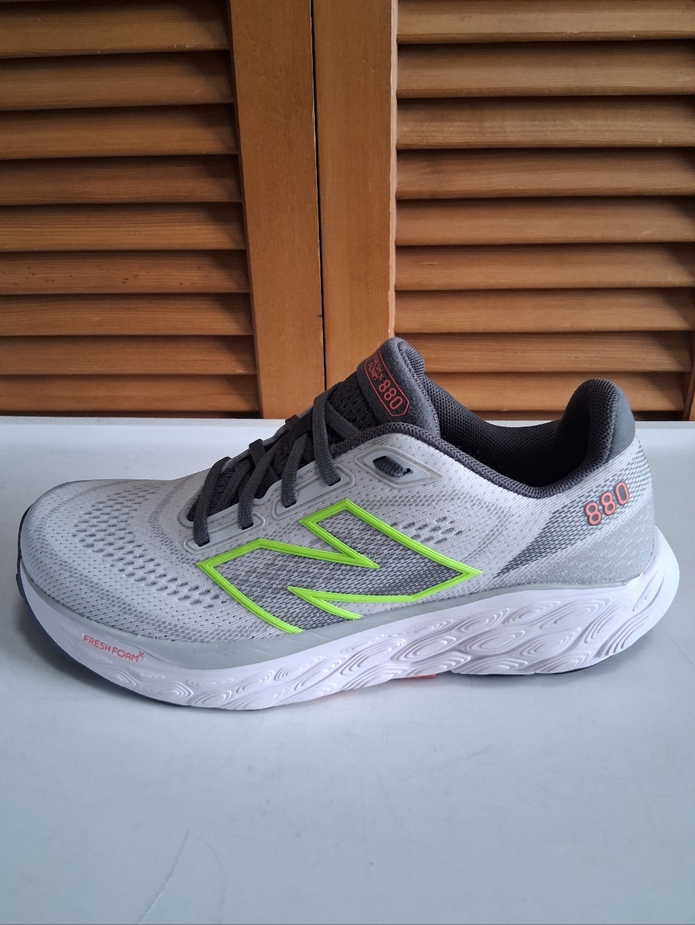 New Balance Fresh Foam X 880v14 Grey Matter Bleached Lime Womens 9.5